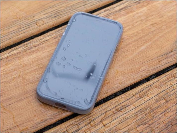 Husa Ploaie iPhone 13