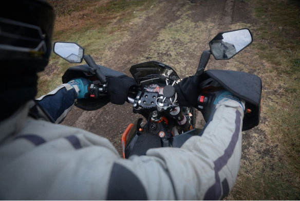 Back Country (M) Aparatori Maini Frig/Ploaie Din Neopren