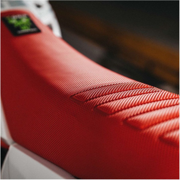 Husa Sa Baboons Butt Beta RR/Xtrainer Red XG-2232