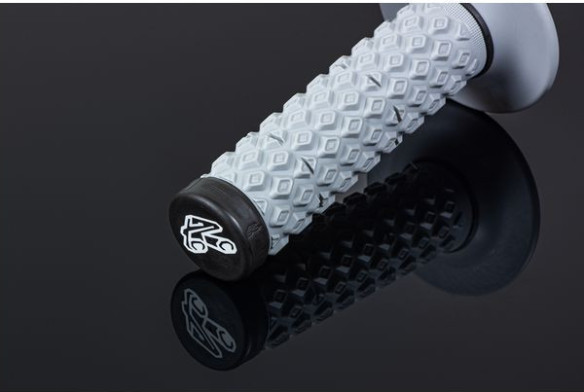 Mansoane Enduro-MX Comfort Handlebar Grips Black, Gray