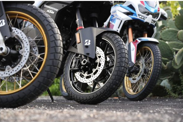 Anvelopa Moto Battlax Adventure Trail AT41F 90/90V21 54VTL