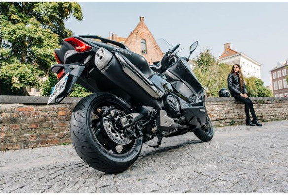 Anvelopa Moto Battlax SC2 R 130//70R16 61S TL