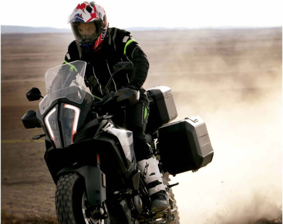 Cutie Laterala Moto Dreapta TR36R Terra Black Edition