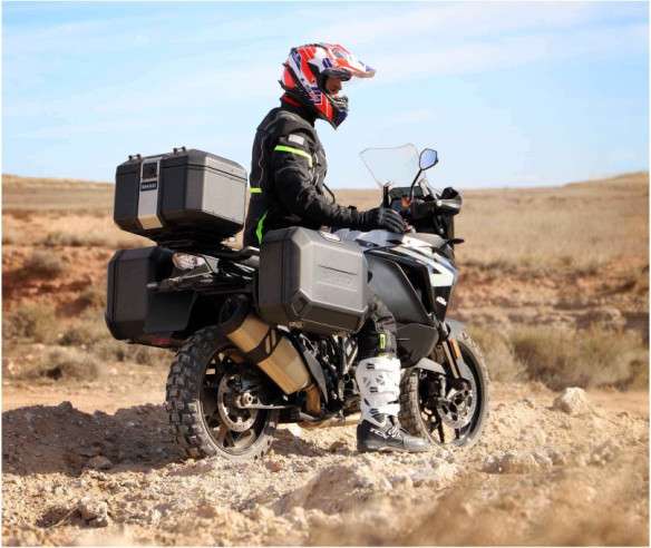 Cutie Laterala Moto Dreapta TR47R Terra Black Edition
