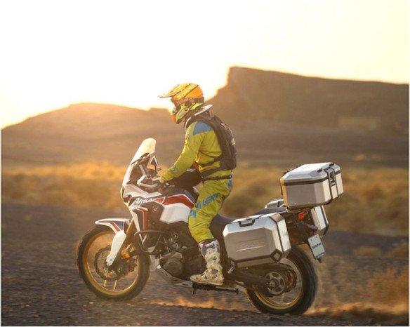 Cutie Laterala Moto Stanga TR36L Terra