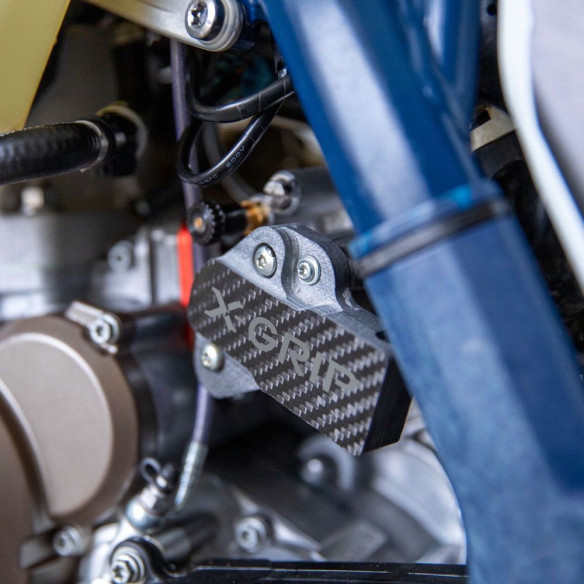 Protectie senzor TPS Carbon KTM/Husqvarna/GasGas 18-22 XG-2515
