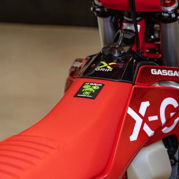 Husa Sa Baboons Butt GasGas XG-2707 Red