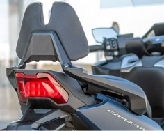 Spatar Pasager FORZA 750 Black 0R24M-MSE-009