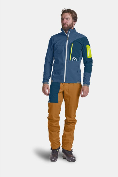 Jacheta Berrino Mountain Blue