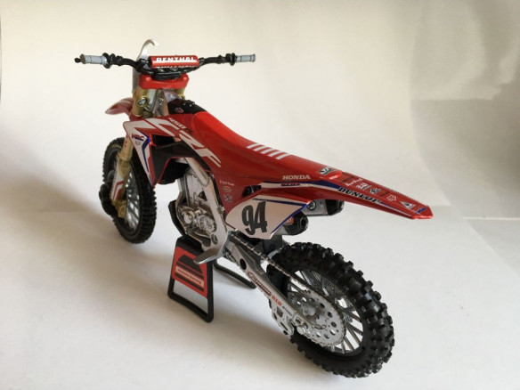 Macheta Motor HRC Honda Factory Ken Roczen 94 1:12