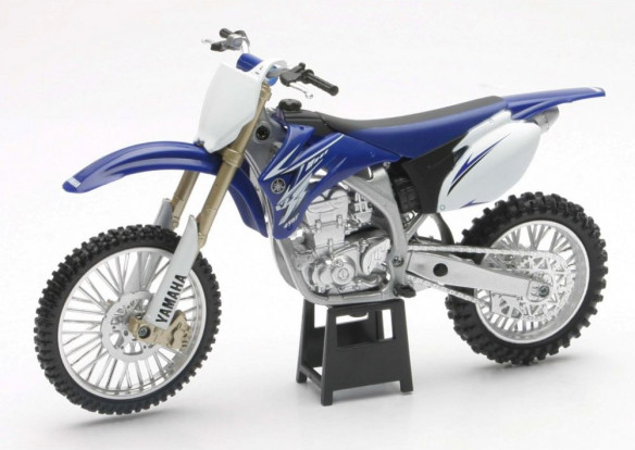 Macheta Motor 1:6 Cross Yamaha
