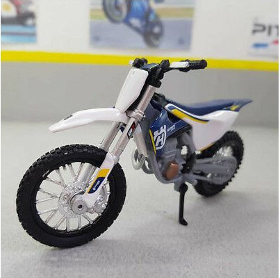 Macheta Moto Husqvarna FC 450 34007-16909 1:18