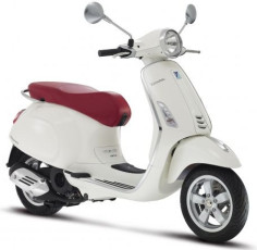 Macheta Moto Vespa Primavera White 150 32721 1:12