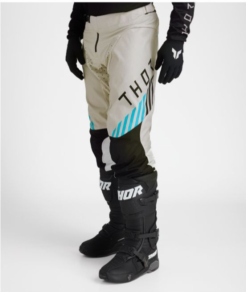 Combo Tricou + Pantaloni Thor Launchmode Zone Sand