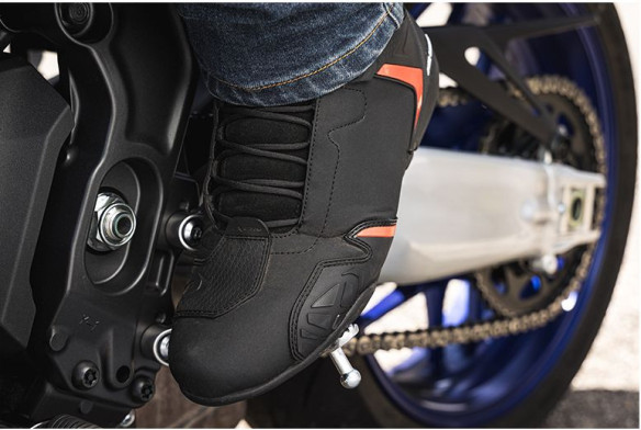 Ghete Moto Gambler WP MS Black/Red 24