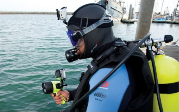 Dive Housing
