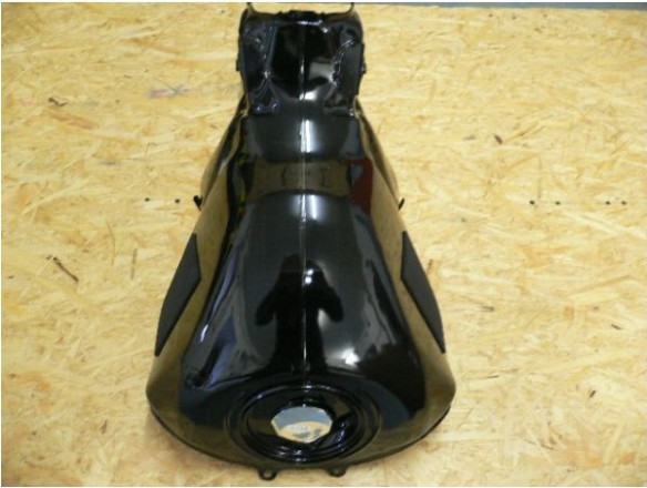 Rezervor CBR 600 cod 17 506 MEE D00ZA