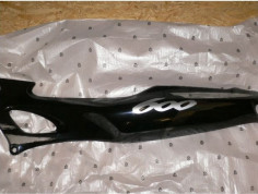 Carena laterala spate dr CBR 600 cod 83 612 MAL E00ZC