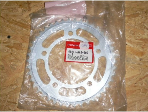 Pinion spate cod 41 201 MAS E00