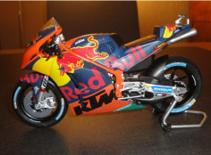 Macheta Moto GP B.Smith No.38 1 12