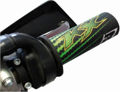 Invelitoare Mansoane Grip Covers Replica Kawasaki 19 5016r 411