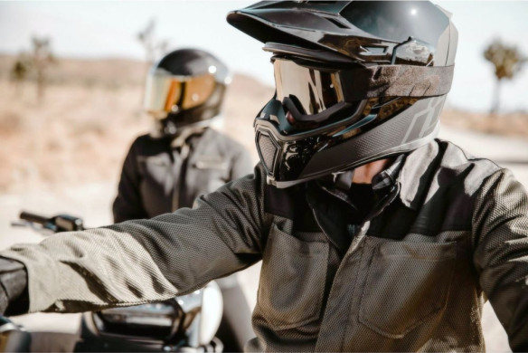 Casca Moto Full-Face Airflite Mips Stelth Black