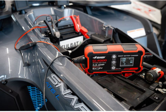 Incarcator Acumulatori CI-4000 12V 6V 800-CI-4000