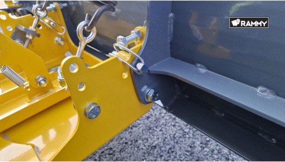 Plow W165 ATV Pro Cadrul De Accesorii Reglabil Inclus2 Tevi Montaj Frontal 74131544