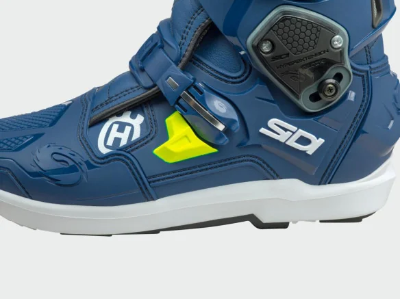 Crossfire 3 SRS Boots