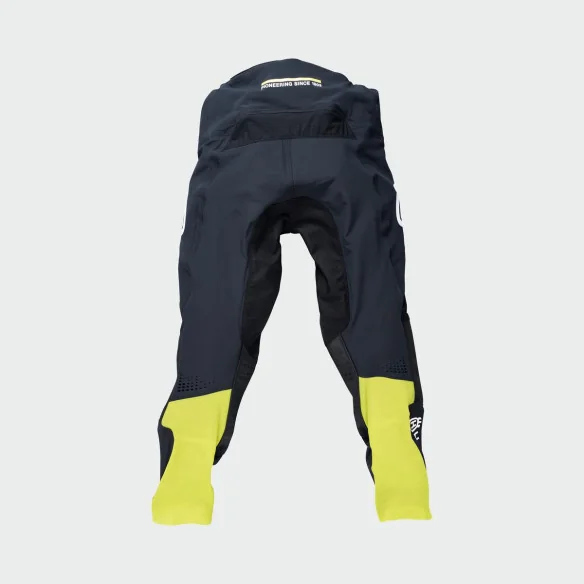 Railed Pants