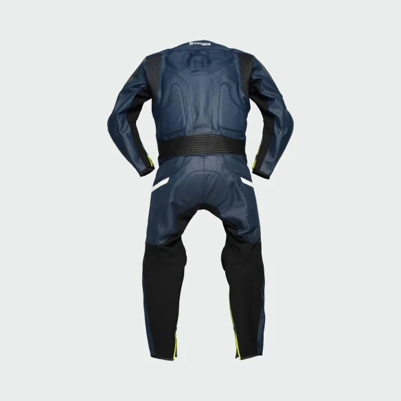 Horizon Suit