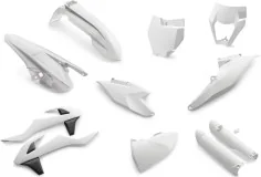 Plastic parts kit