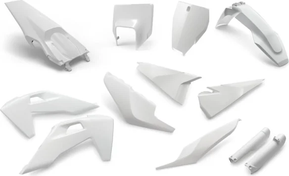 Plastic parts kit