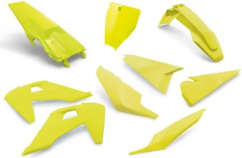 Plastic parts kit