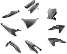 Plastic parts kit