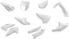 Plastic parts kit