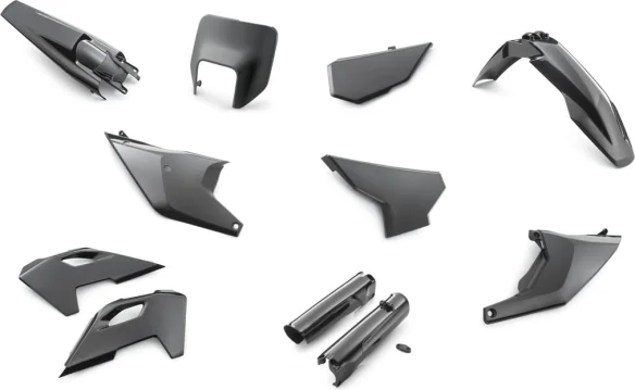 Plastic parts kit