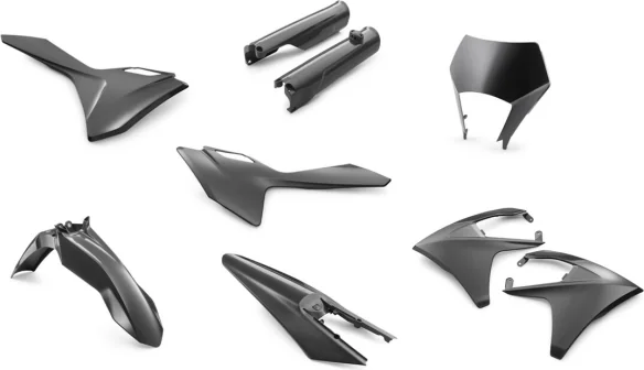 Plastic parts kit