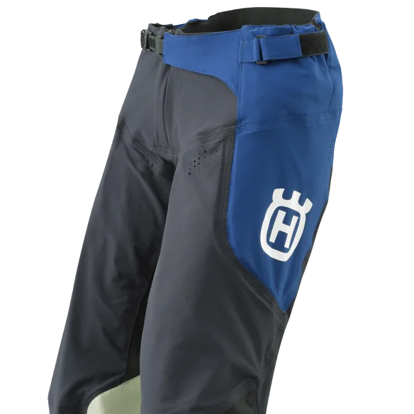 Railed Pants