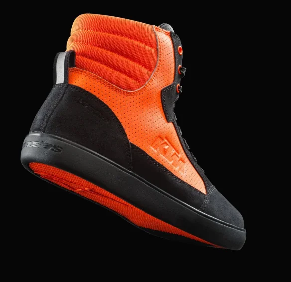 J-6 AIR SHOES