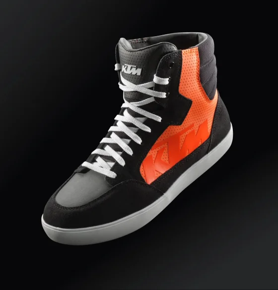 J-6 AIR SHOES