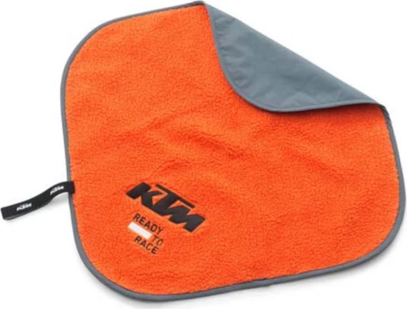 RACETRACK CHANGING MAT