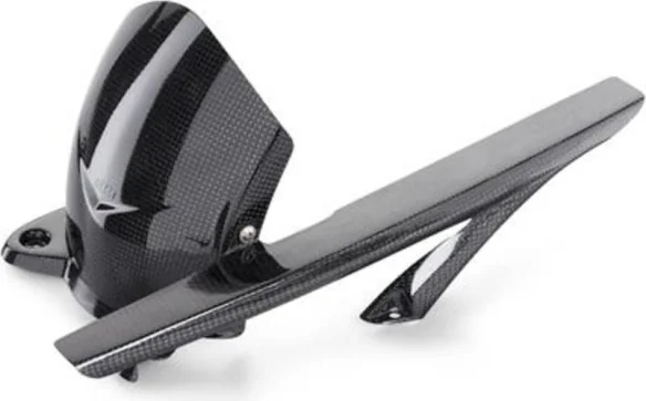 Splash protection and chainguard