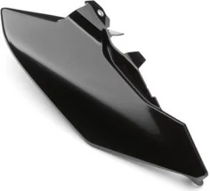 Side fairing