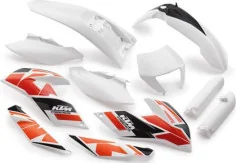Plastic parts set