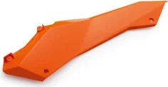 Side fairing