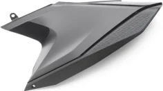 Rear fairing