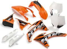 Plastic parts set