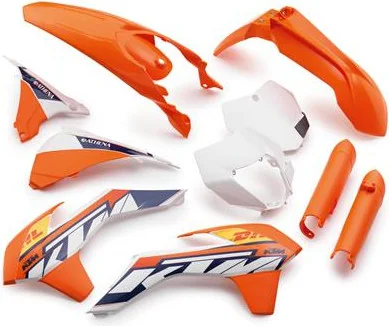 Plastic parts set