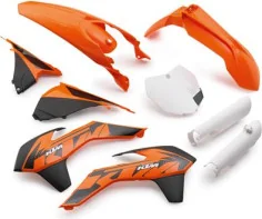 Plastic parts set